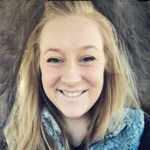 Erin headshot